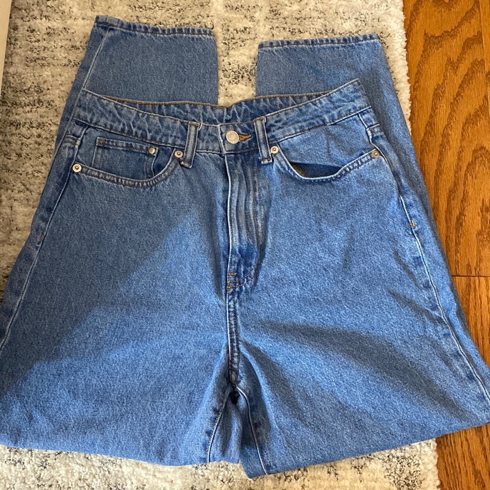 H&M Loose Mom Jeans Ultra High Waist Ankle Length size 6